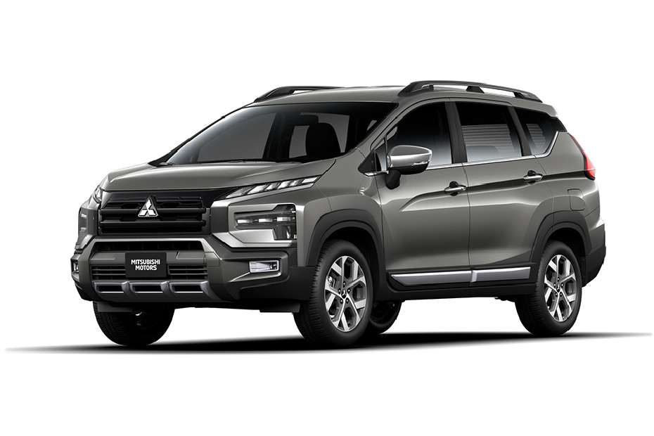 Mitsubishi Xpander Cross Green Bronze Metallic