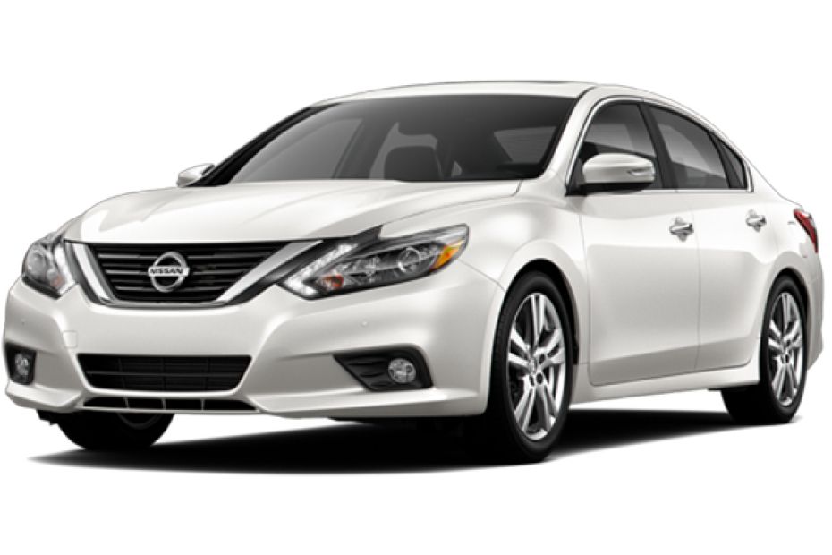 Nissan Altima Pearl White