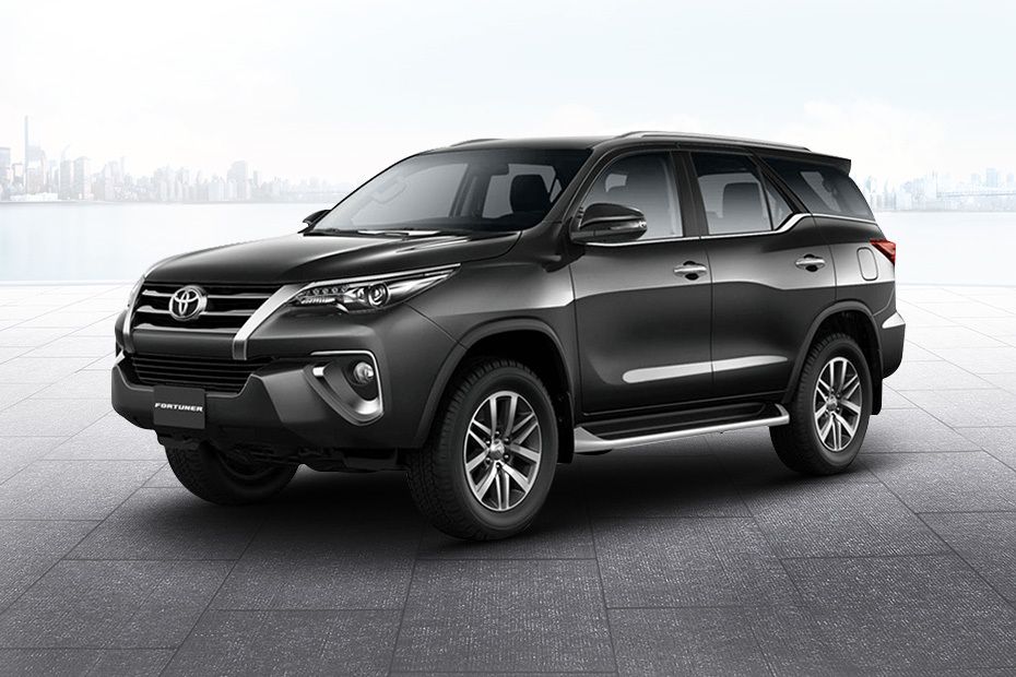 Toyota Fortuner Grey Metallic Toyota Fortuner Grey Metallic