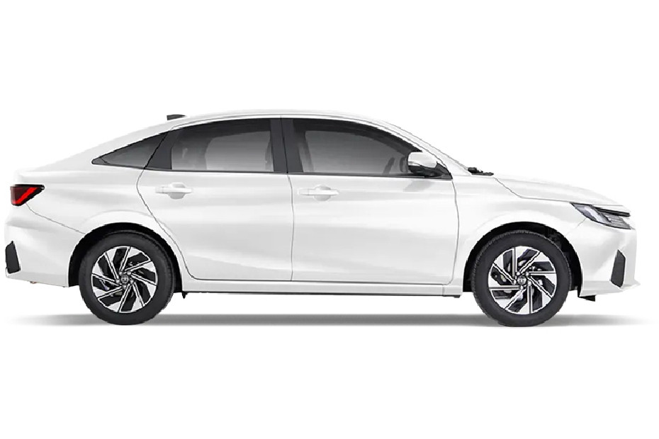 Toyota Ativ Platinum White Pearl