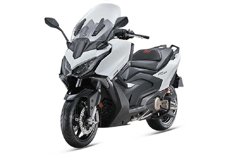 Kymco AK575 PREMIUM Shimmering White Kymco AK575 PREMIUM Shimmering White