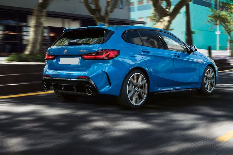 1 Series (Five Door) Rear angle view 1 Series (Five Door) Rear angle view
