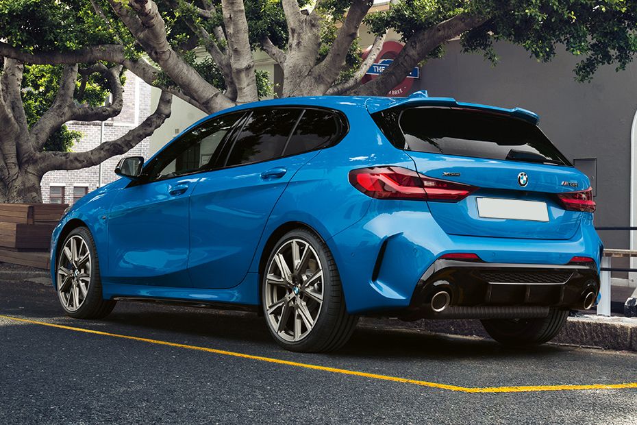 Rear Cross Side View of BMW 1 Series (Five Door) Rear Cross Side View of BMW 1 Series (Five Door)