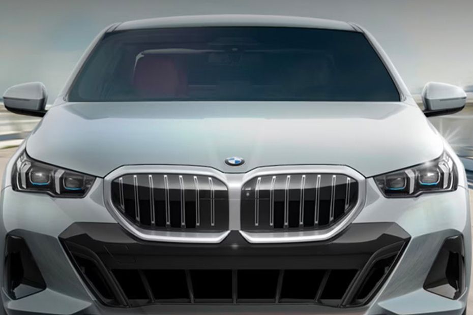 BMW 5 Series Sedan Grille View