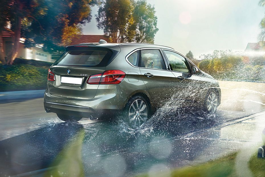 2 Series Active Tourer Rear angle view