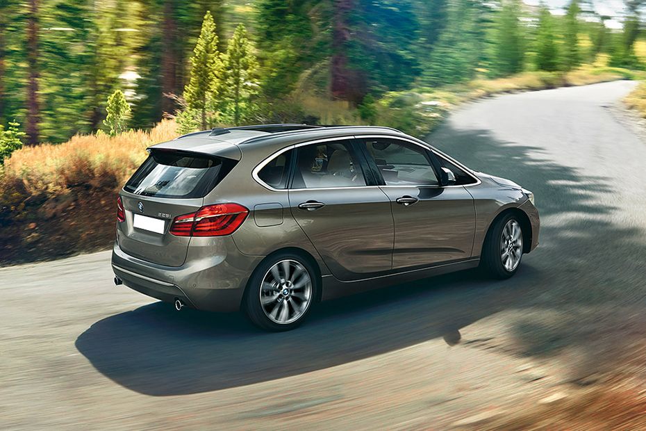 2 Series Active Tourer Rear Medium Side View