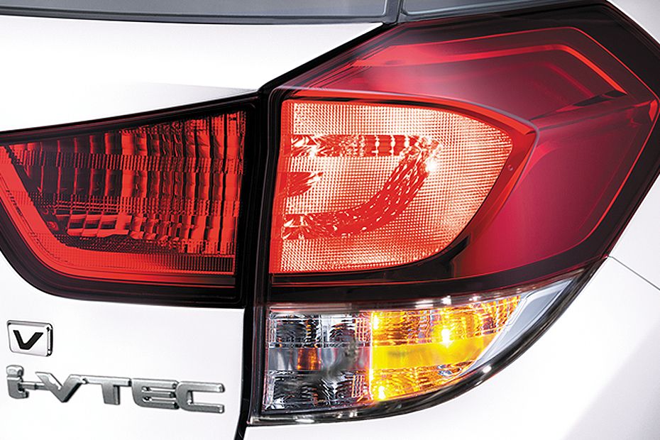 Honda Mobilio Tail Light Honda Mobilio Tail Light