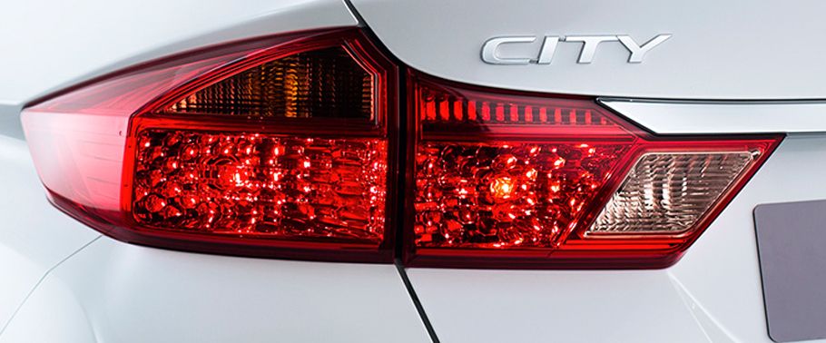 City (2003-2013) Tail light