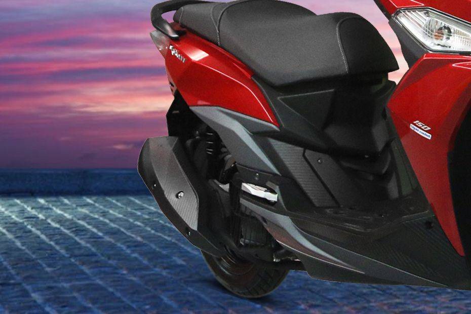 2022 Dafra Cruisym 150 specifications and pictures