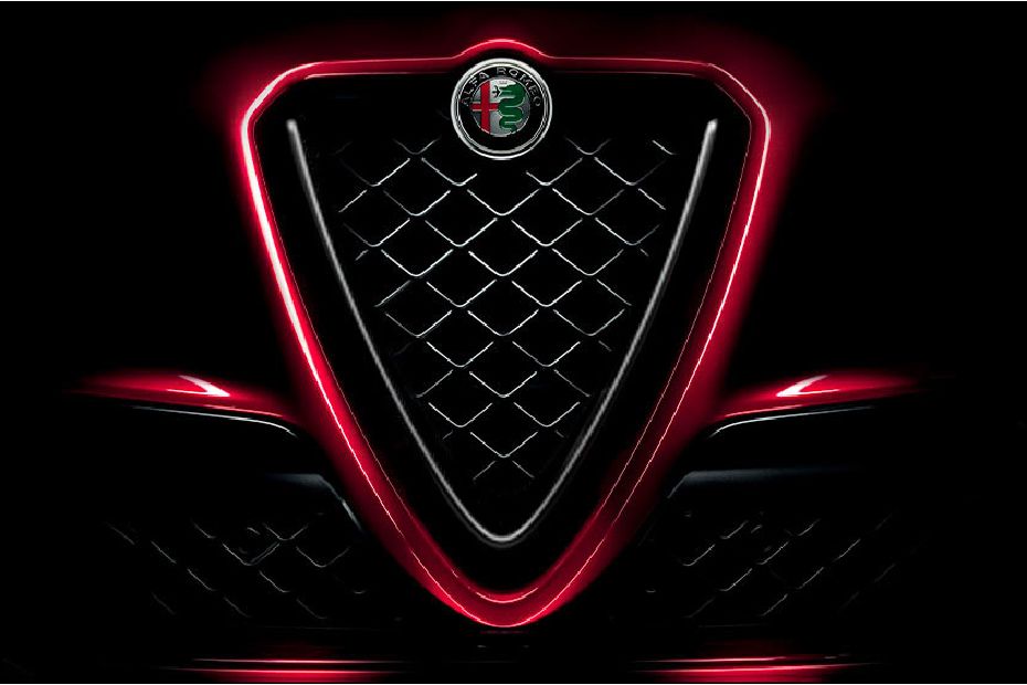 Alfa Romeo Stelvio Quadrifoglio Grille View