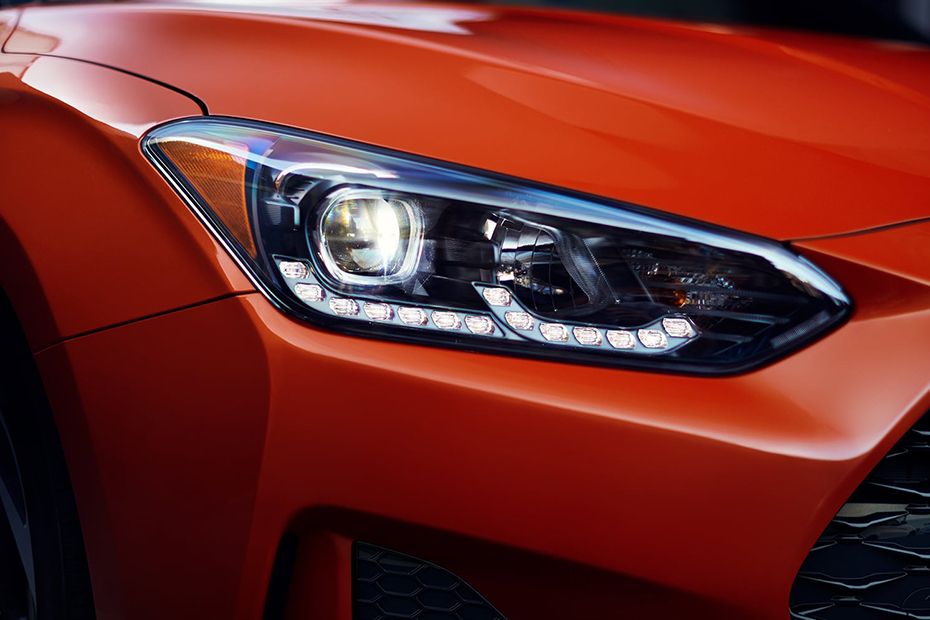 Hyundai Veloster Headlight Hyundai Veloster Headlight