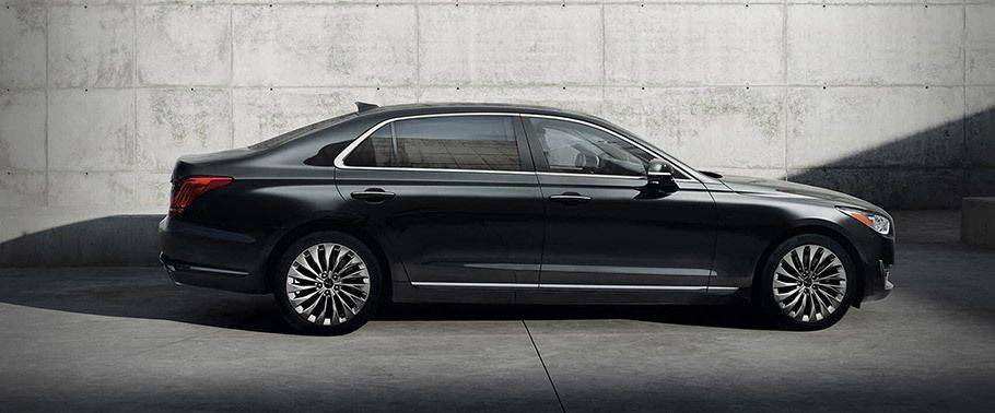 Genesis G90 Side view Genesis G90 Side view