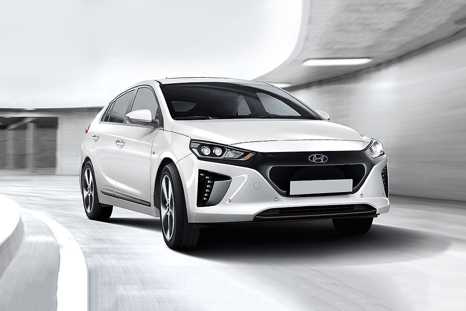 Hyundai Ioniq EV Front Medium View Hyundai Ioniq EV Front Medium View