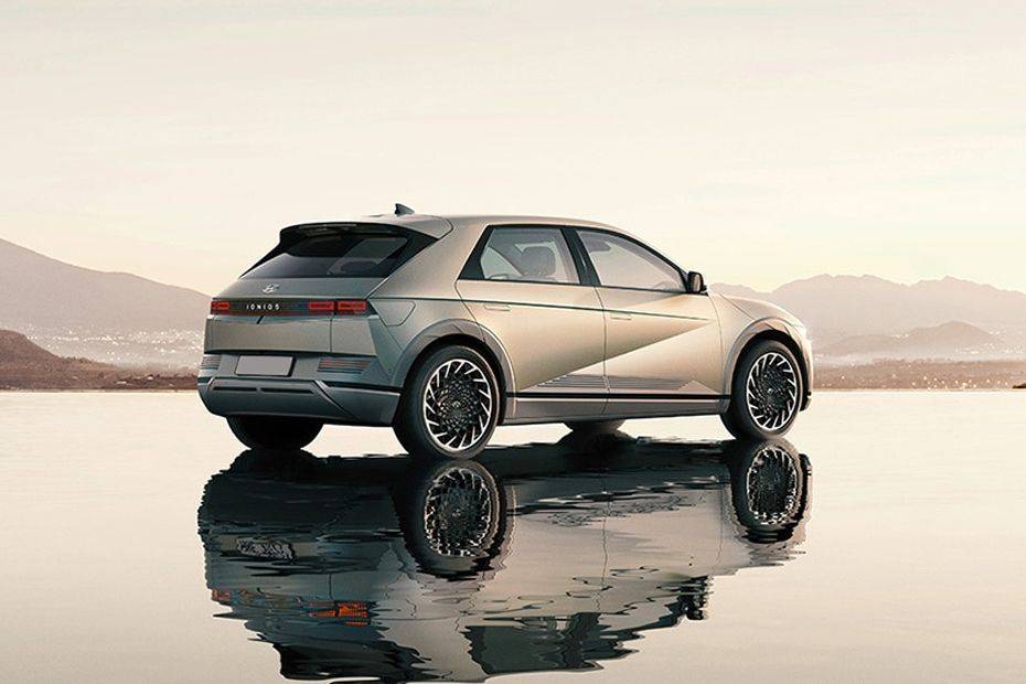 Ioniq 5 Rear angle view Ioniq 5 Rear angle view