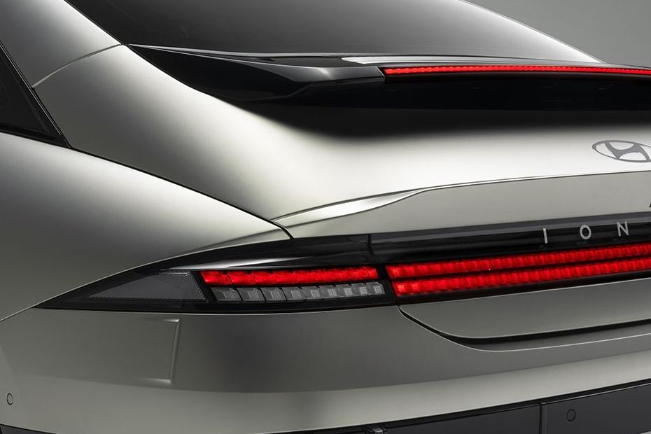 Ioniq 6 Tail light
