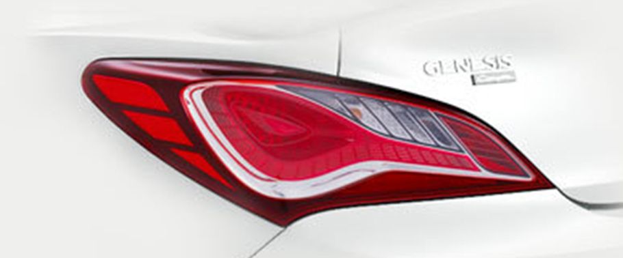 Hyundai Genesis Coupe Tail Light