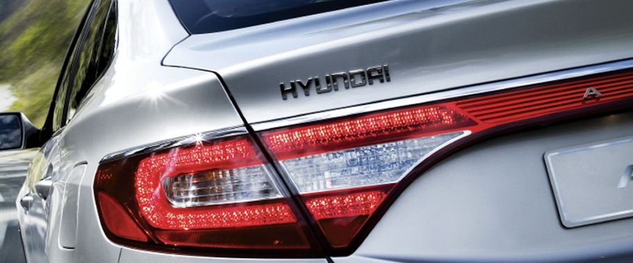 Azera (2006-2015) Tail light