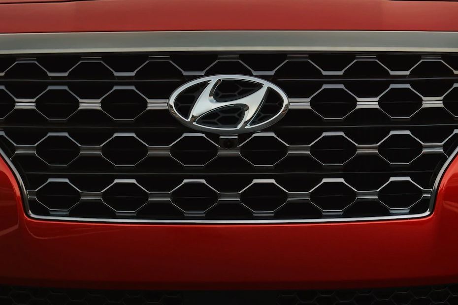 Hyundai Santa Fe (2018-2021) Branding