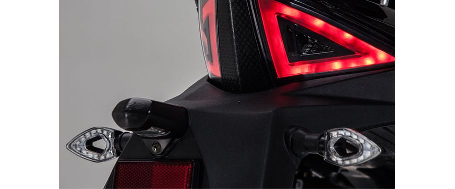 UM Hypersport 200 Side Indicators Rear