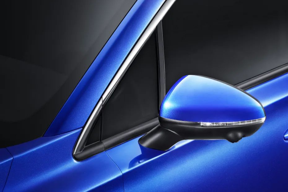 GAC GS4 Drivers Side Mirror Front Angle