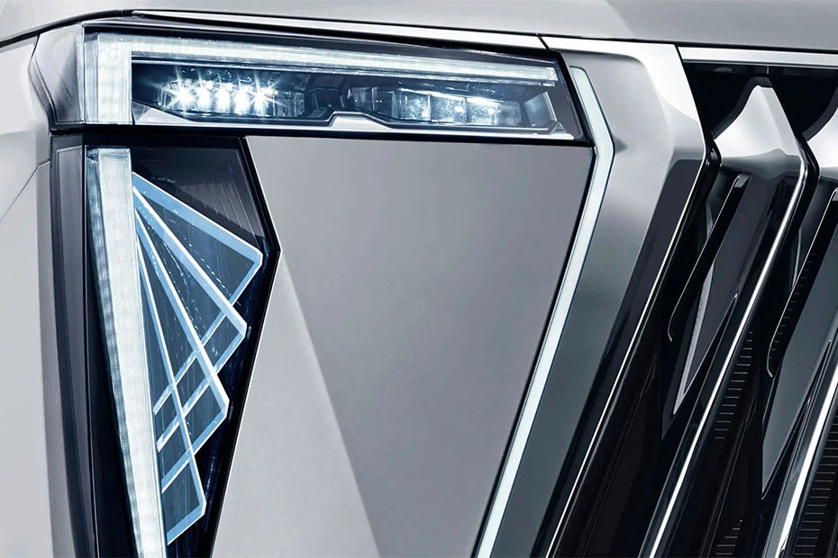 GN8 PHEV Headlight