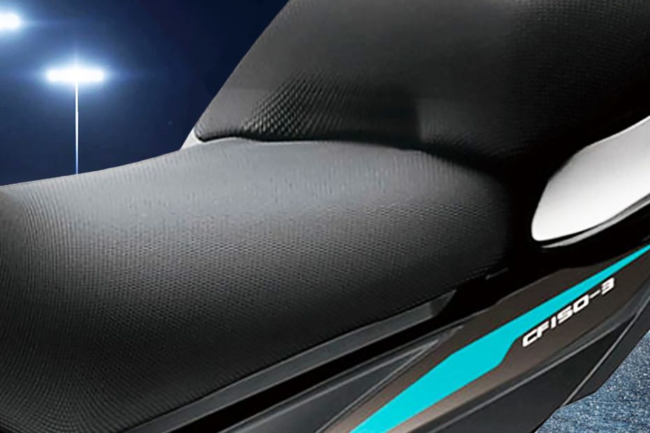 CFMoto 150 NK Back Rest View