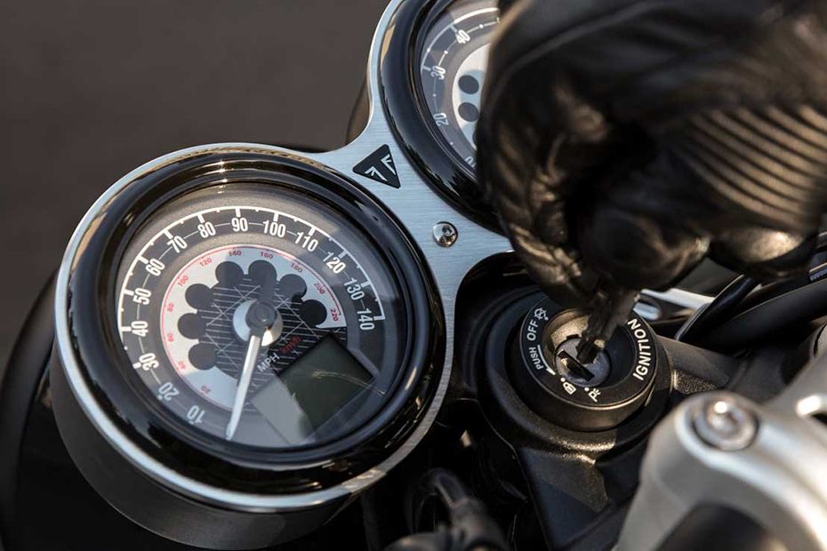 Triumph Speed Twin Speedometer