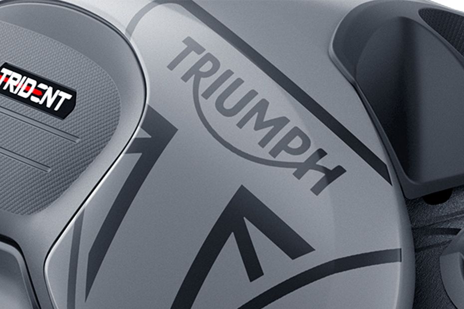 Triumph Trident 660 Branding