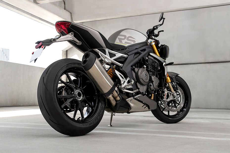 Triumph Speed Triple 1200 RS Back Side View Triumph Speed Triple 1200 RS Back Side View