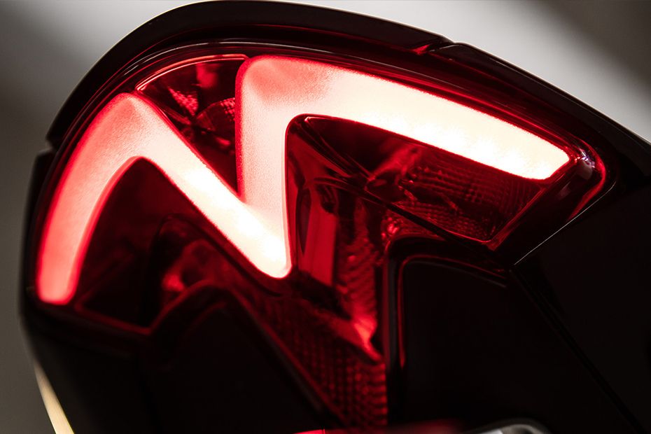 Triumph Speed Triple 1200 RS Tail Light View