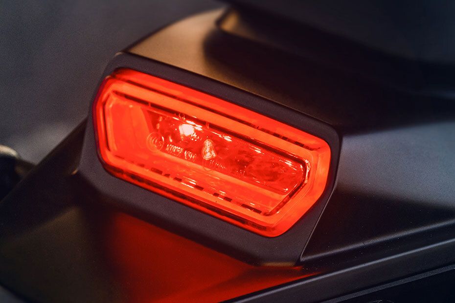 Benelli Leoncino 250 Tail Light View