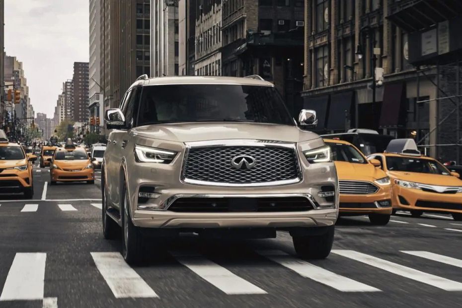 Infiniti QX80 Front Medium View