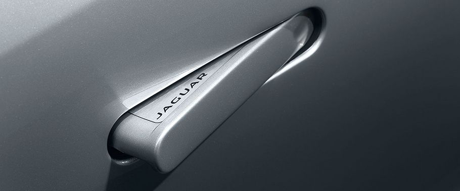 F-Type Coupe R AWD Door handle