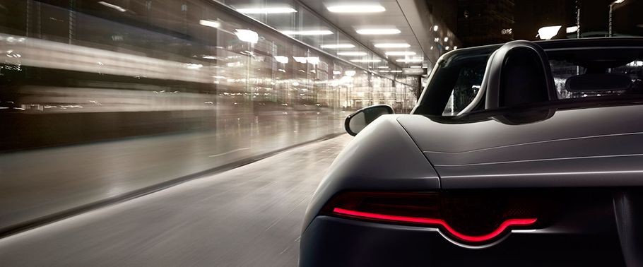 F-Type Convertible R AWD Tail light