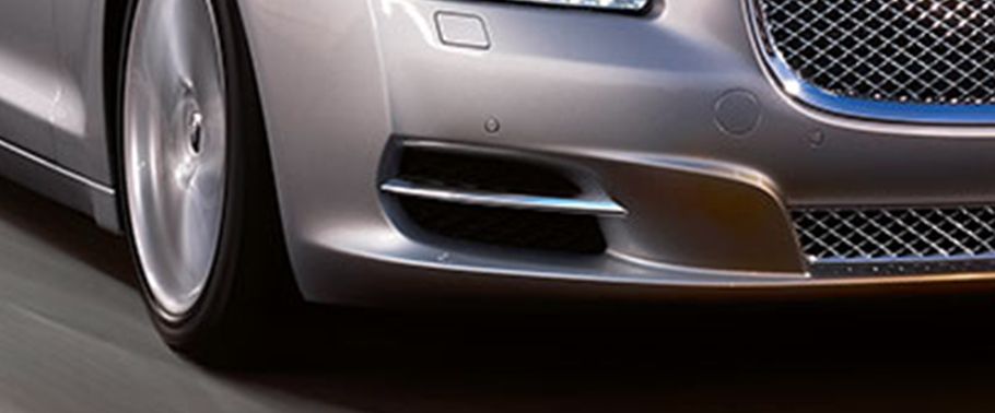 XJ Premium Luxury LWB Front Fog Lamp