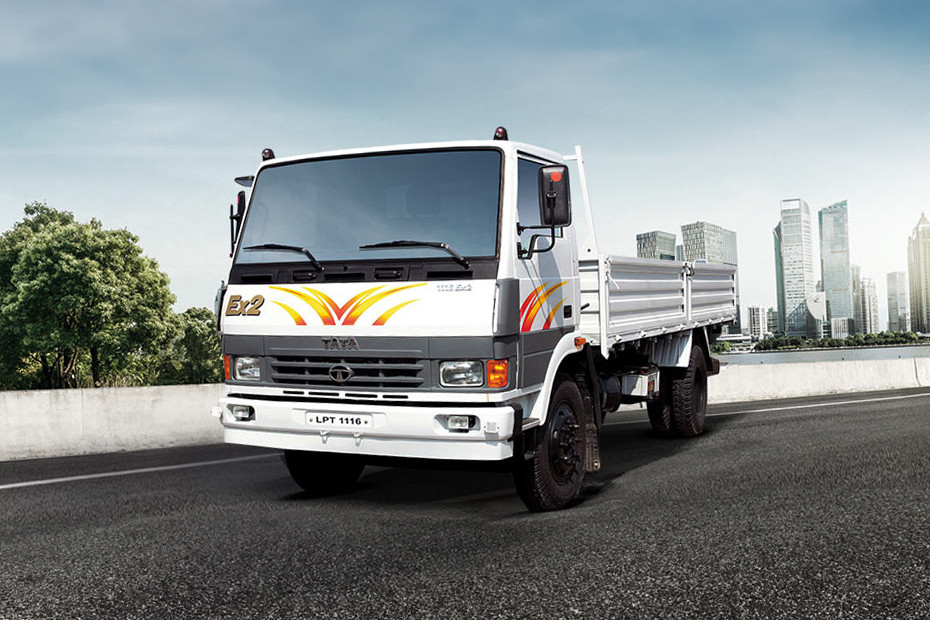 11 Tonner Front angle low view