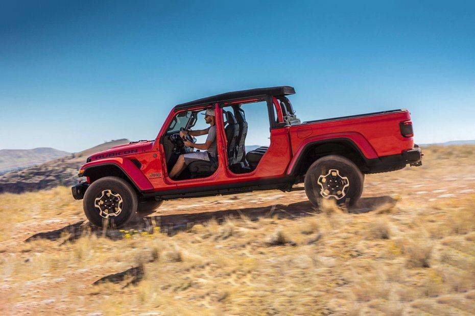 Jeep Gladiator 2022 Price Philippines, November Promos, Specs & Reviews