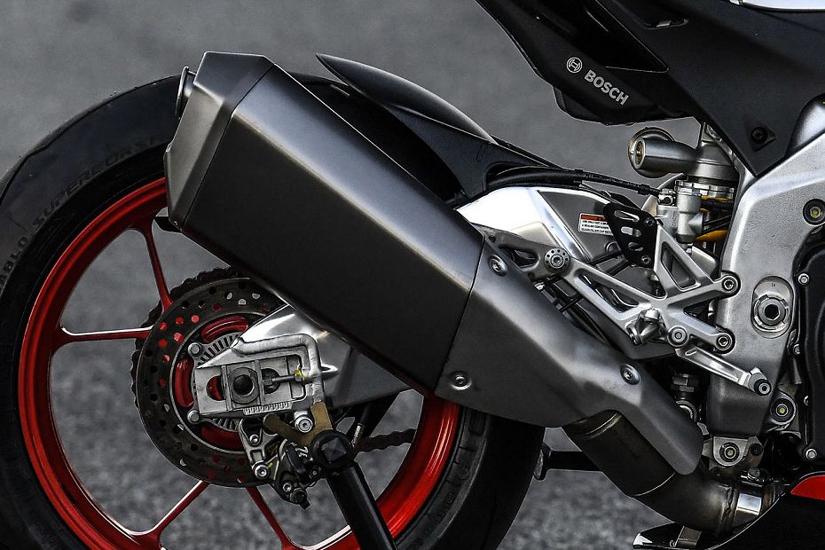 Aprilia RSV4 RR 1000 Silencer Aprilia RSV4 RR 1000 Silencer