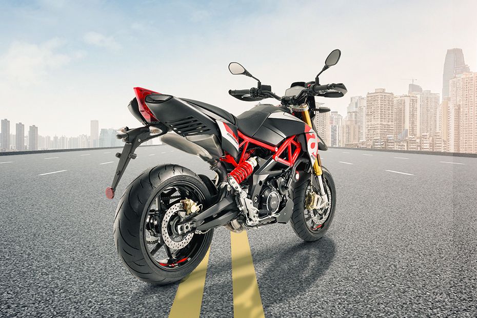 licensed aprilia dorsoduro 900 12v ride on motorbike