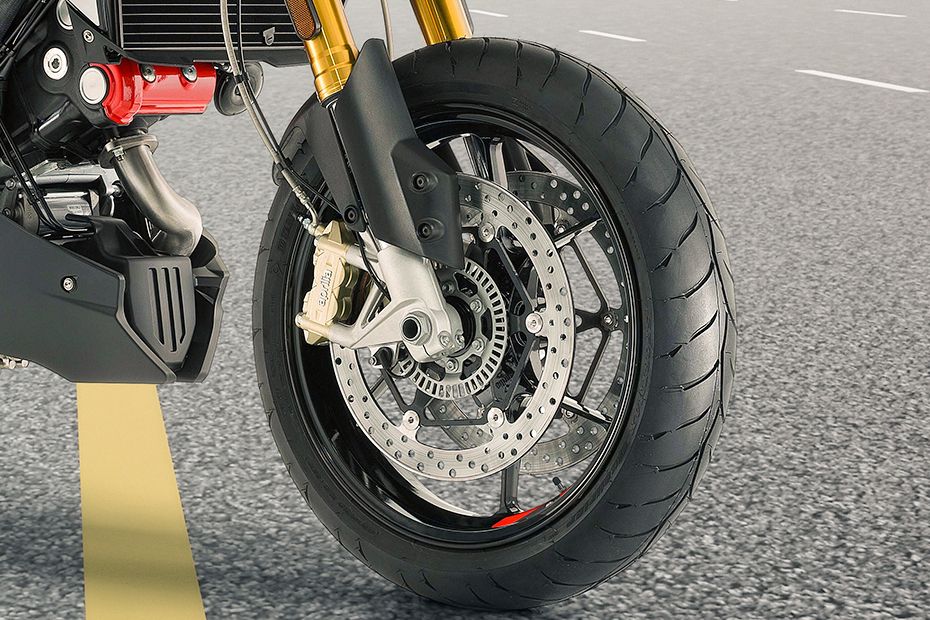 Aprilia Dorsoduro 900 Front Tyre Aprilia Dorsoduro 900 Front Tyre