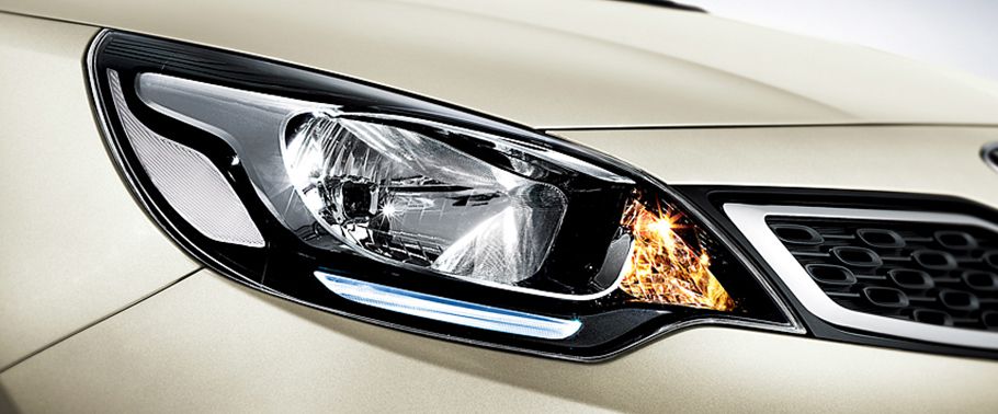 Rio (2006-2018) Headlight