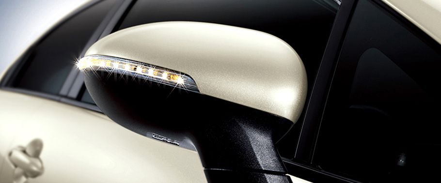 Kia Rio (2006-2018) Drivers Side Mirror Front Angle