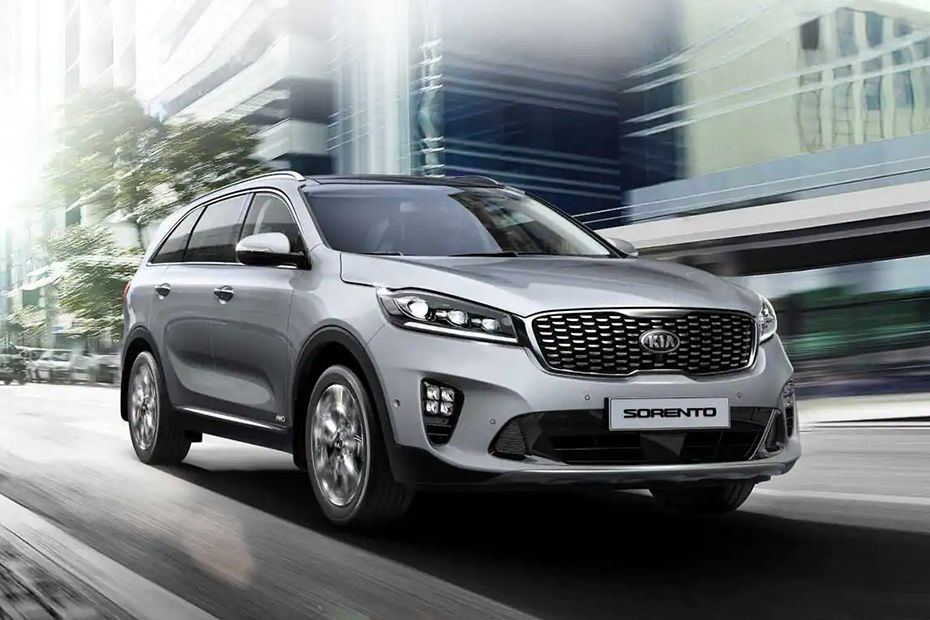 Kia Sorento (2017-2021) Front Cross Side View Kia Sorento (2017-2021) Front Cross Side View