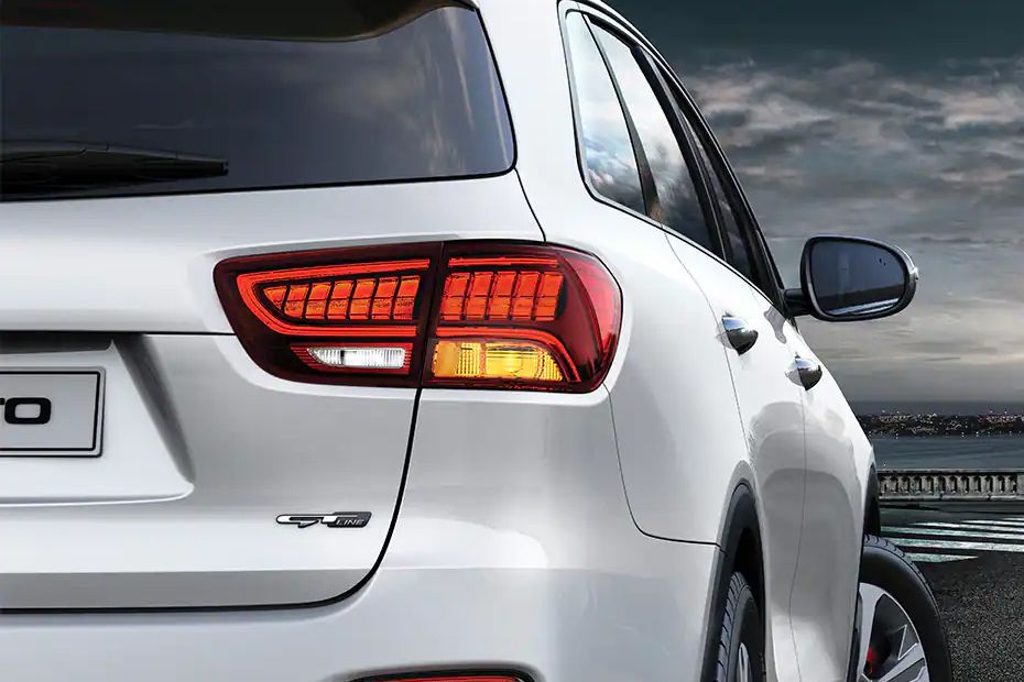 Sorento (2017-2021) Tail light Sorento (2017-2021) Tail light