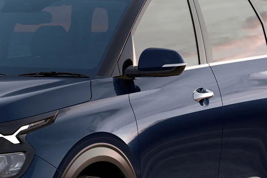 Kia Carens 2024 Drivers Side Mirror Front Angle