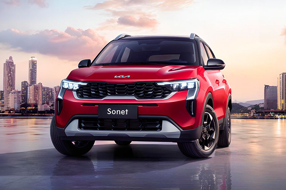 Kia Sonet Front angle low view