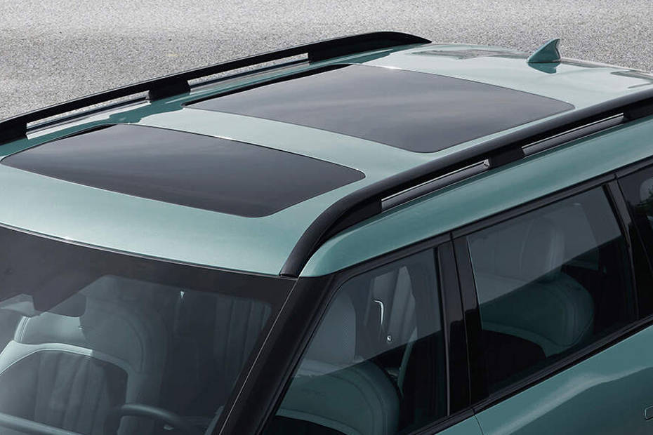 EV9 roof rail