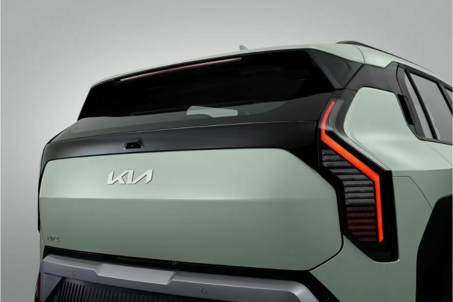 EV3 Tail light