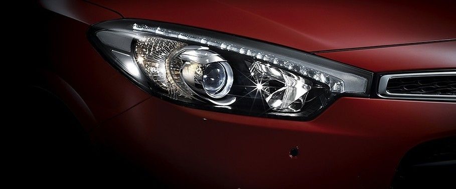 Forte Koup Headlight