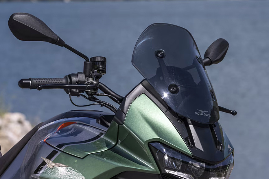 Moto Guzzi V100 Windshield Moto Guzzi V100 Windshield